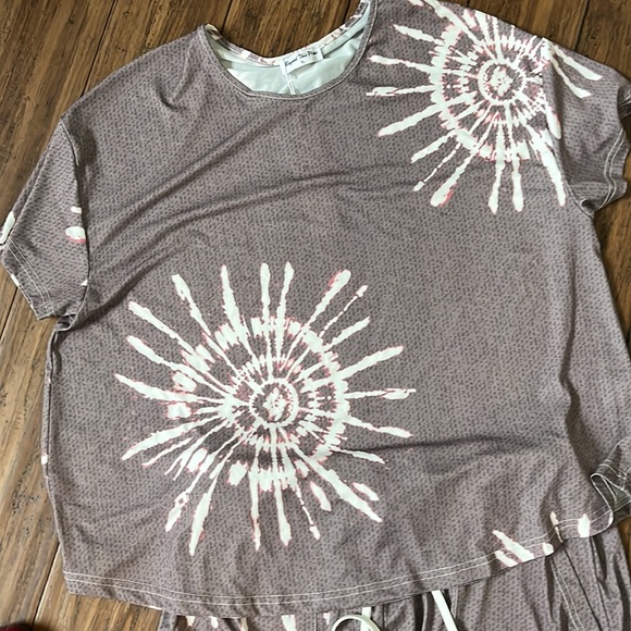 Sleep set - Picture 2 of 4